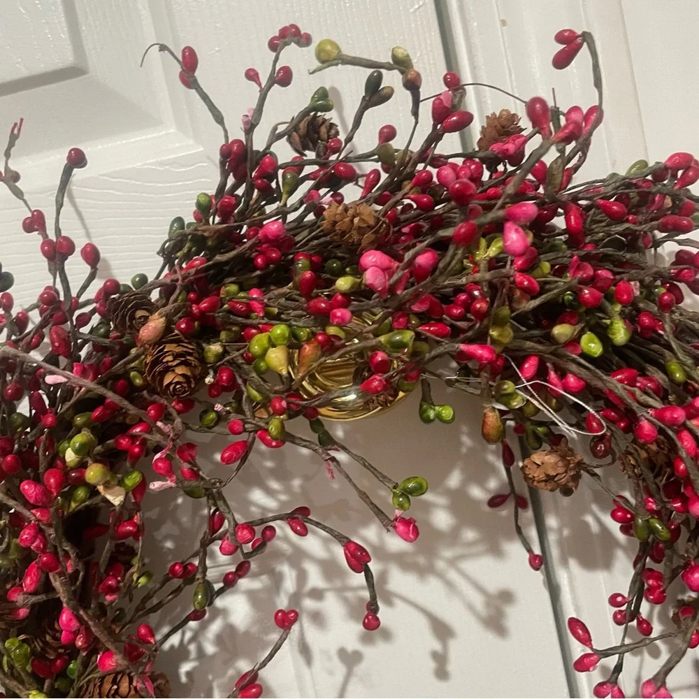 Berry 20” Wreath Holiday Christmas Decor Berry 20” Wreath